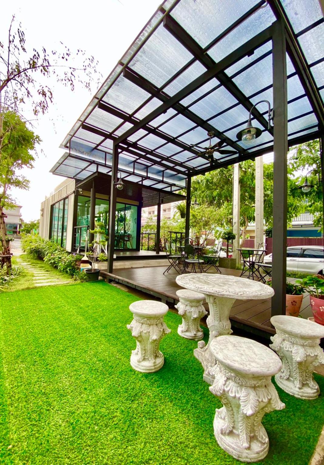 The View Chaengwattana 14