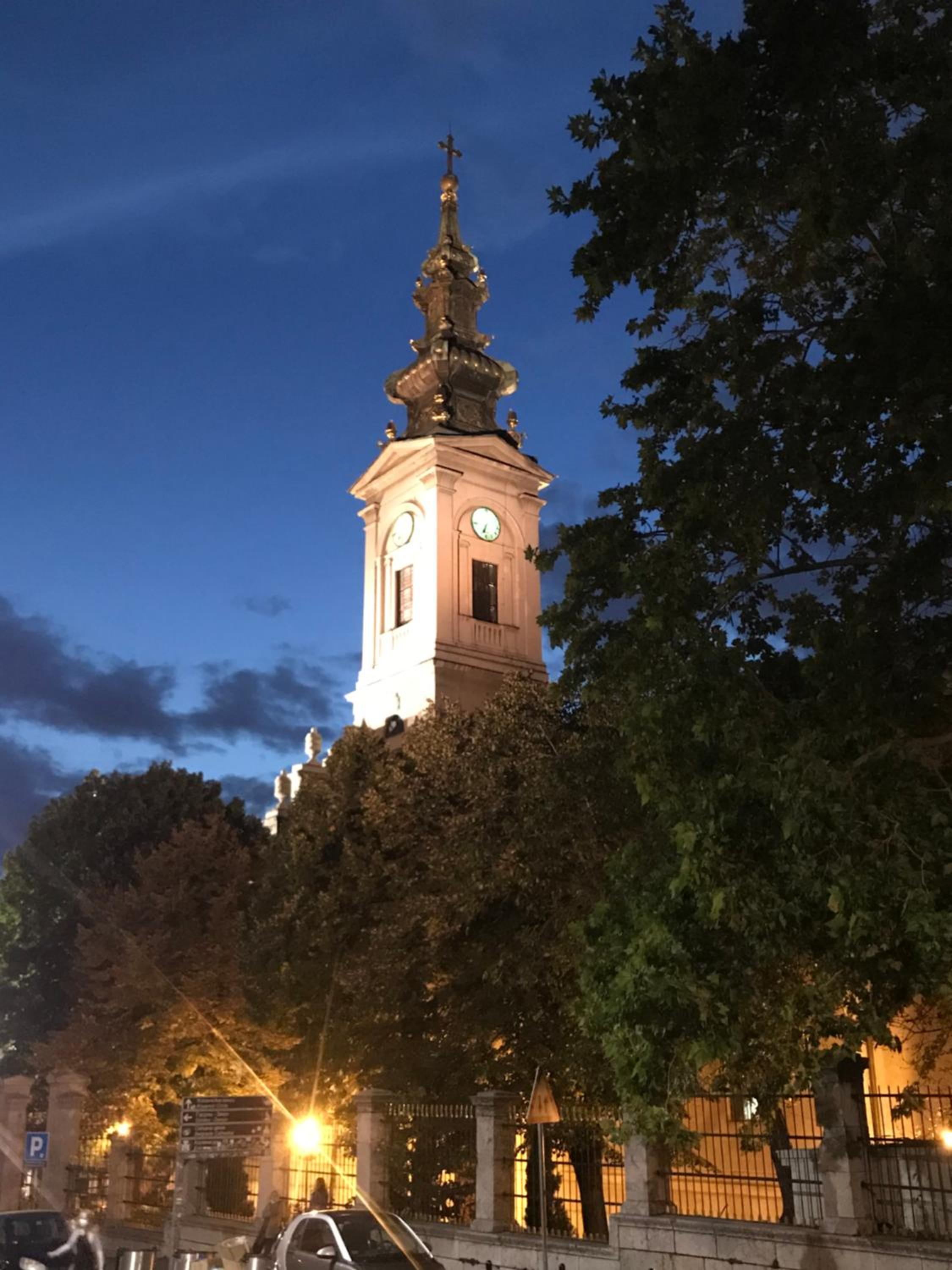 SLAVNA - Luxe & Wine by the Fortress view 3