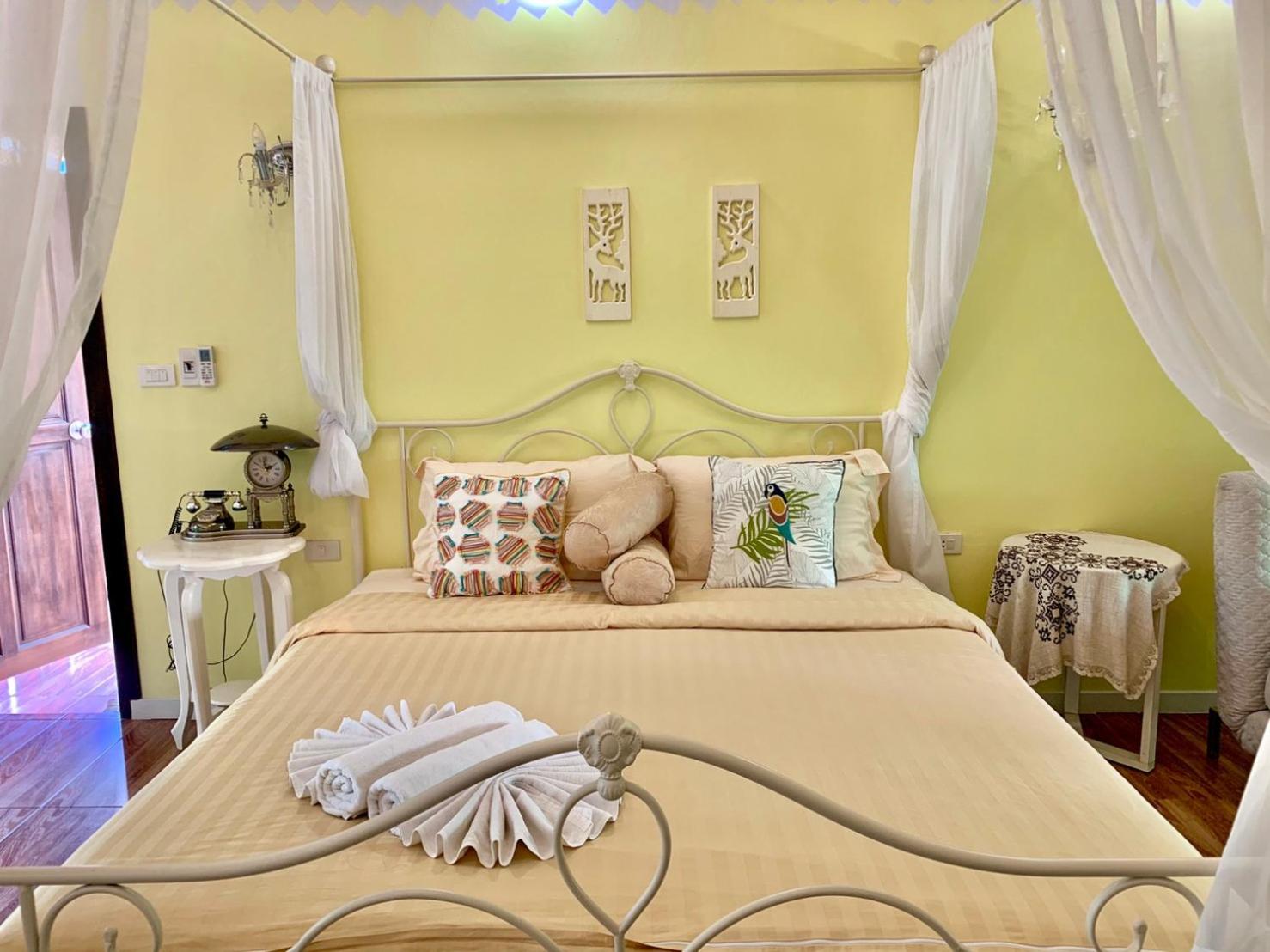 Nan Rim Nam Resort