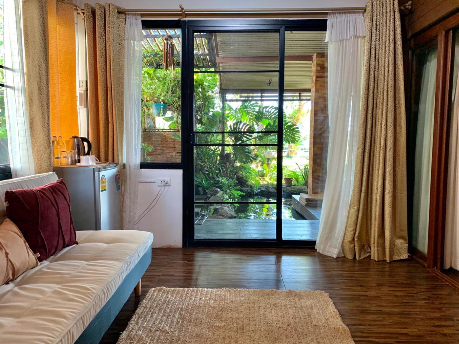 Nan Rim Nam Resort