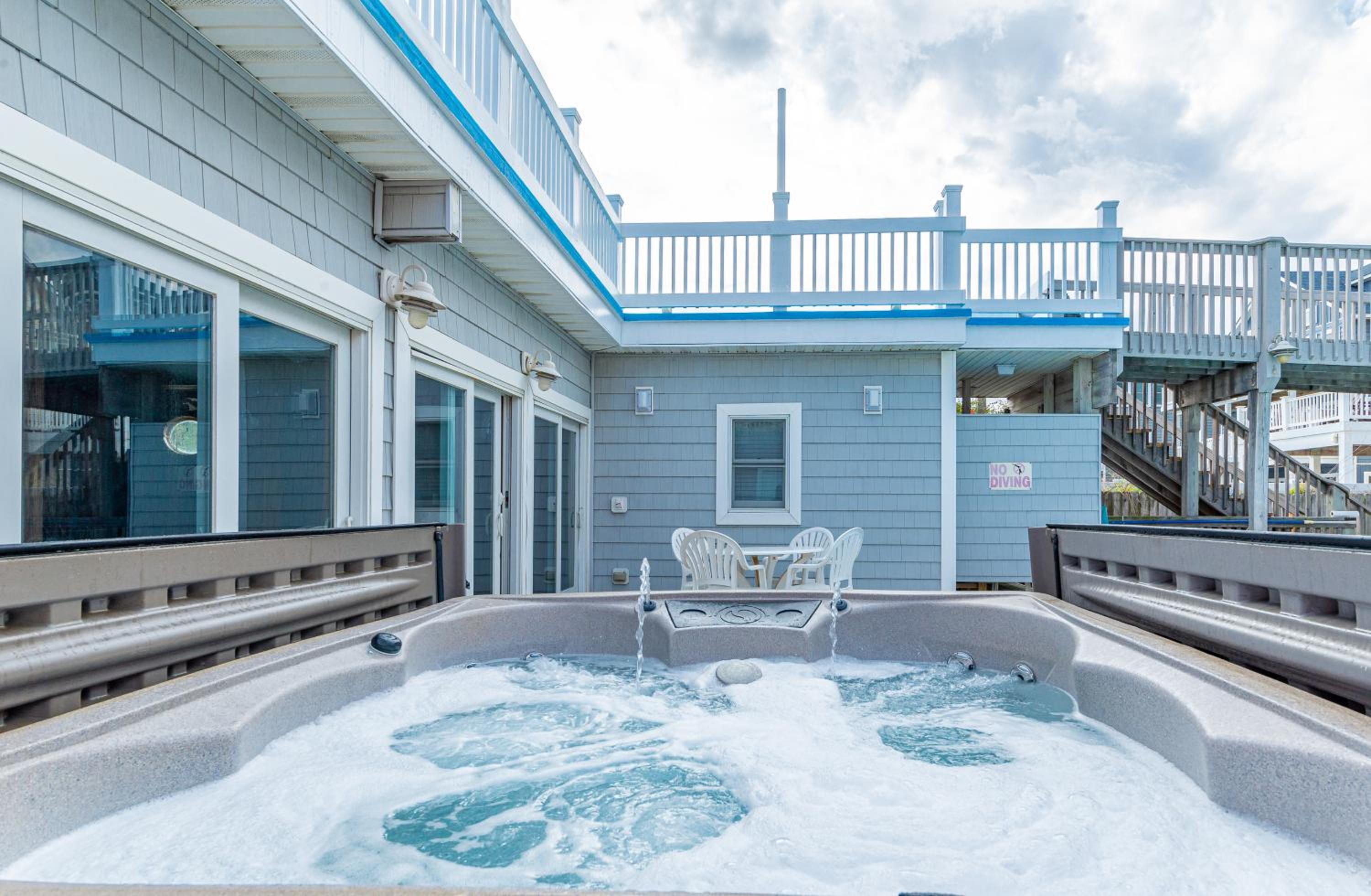 Blue Crush - KDH MP 8, Oceanfront, Ocean Views, Pool, Cabana, Hot Tub, Elevator, Rec Room, Pets OK