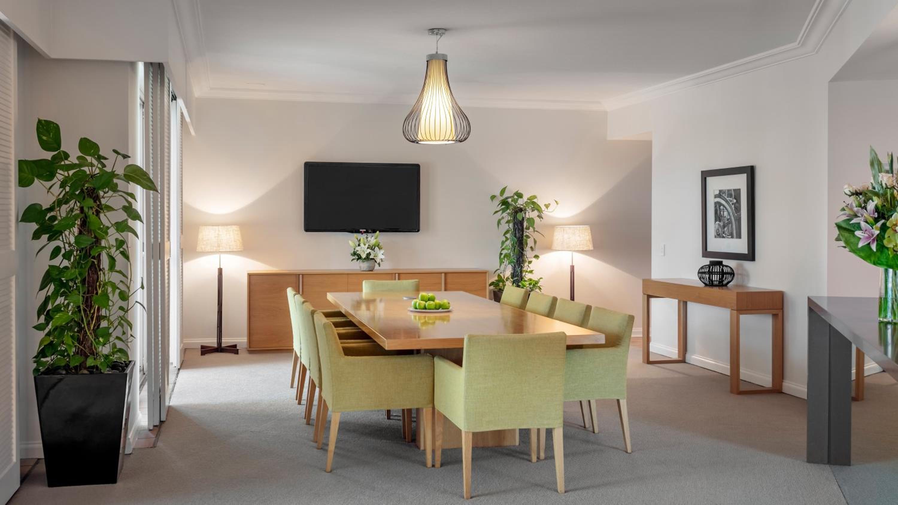meeting & event spaces