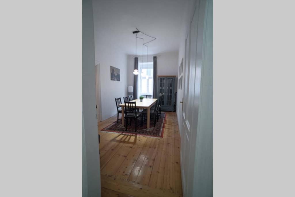 Cosy and Spacious Apartment in the heart of Innsbruck