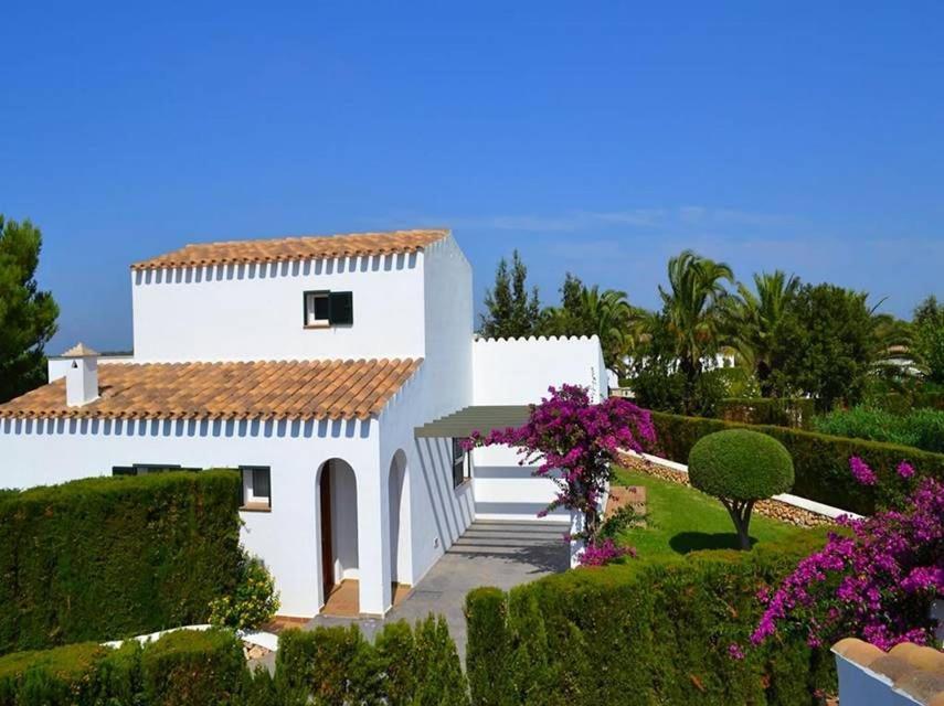 Villa Finesse 2 - Lovely 3 bedrooms villa - Great pool area - Perfect for families view 5
