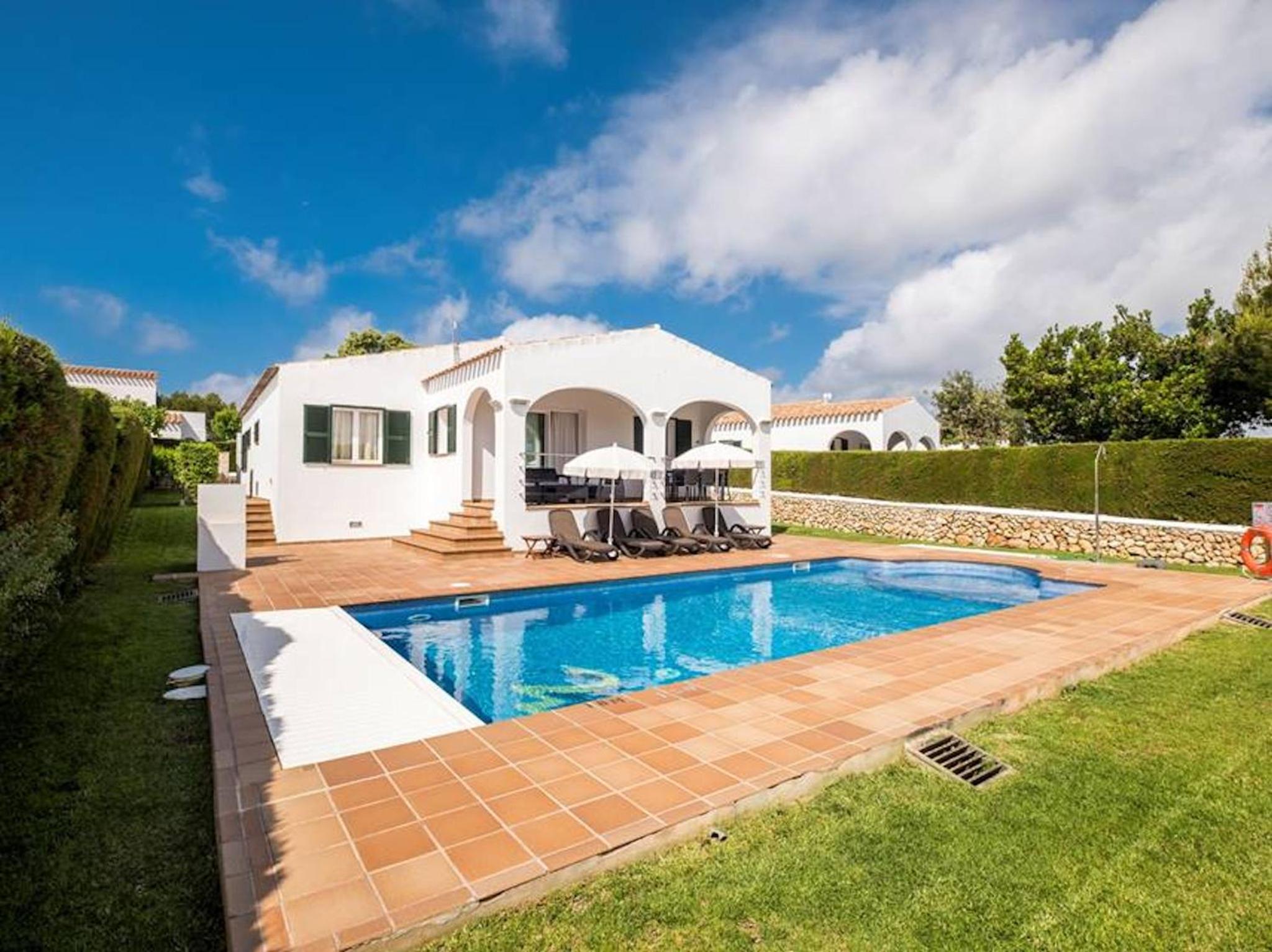 Villa Finesse 1 - Lovely 3 Bedroom Villa - Great Pool Area - Perfect view 4