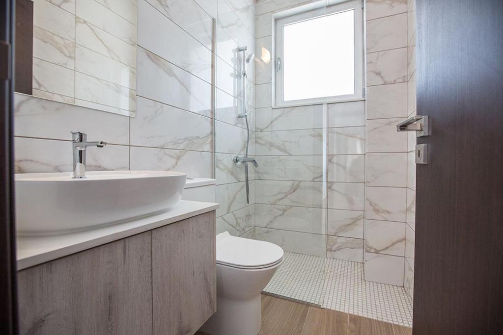 Villa Olive Titan, Brand New,Exquisite 5Bdr Protaras Villa With Pool