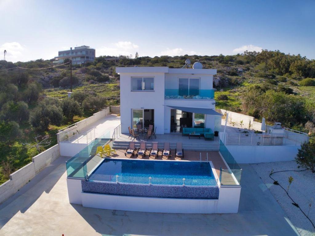 Villa Kono Provoles - Luxury 4 Bedroom Protaras Villa with Stunning Panoramic Sea Views view 2