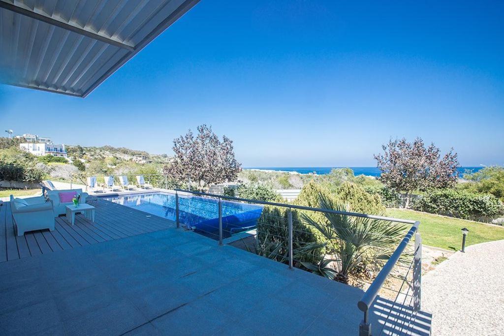 Villa Kono Sunshine - Luxury 4 Bedroom Cape Greco - Villa Close To Beach view 3
