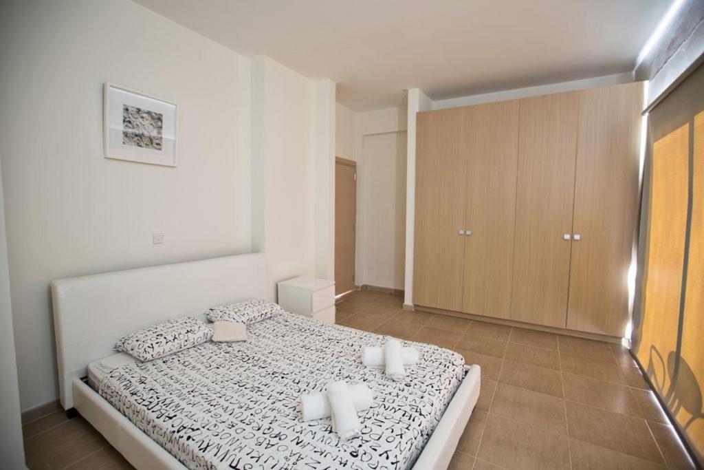 Central Protaras Villa 3 Bedrooms Private Pool Villa Dafnis Morfi