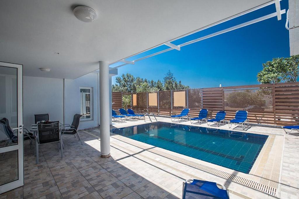 Villa Mavris - Lovely 4 Bedroom Villa with Private Pool in Central Ayia Napa view 4