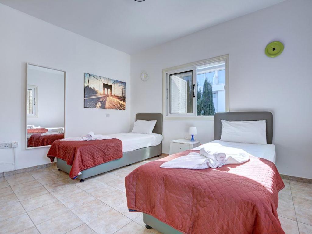 Villa Oforo Selene - Stunning 4 Bedroom Villa - By Fig Tree Bay Beach - Sea View