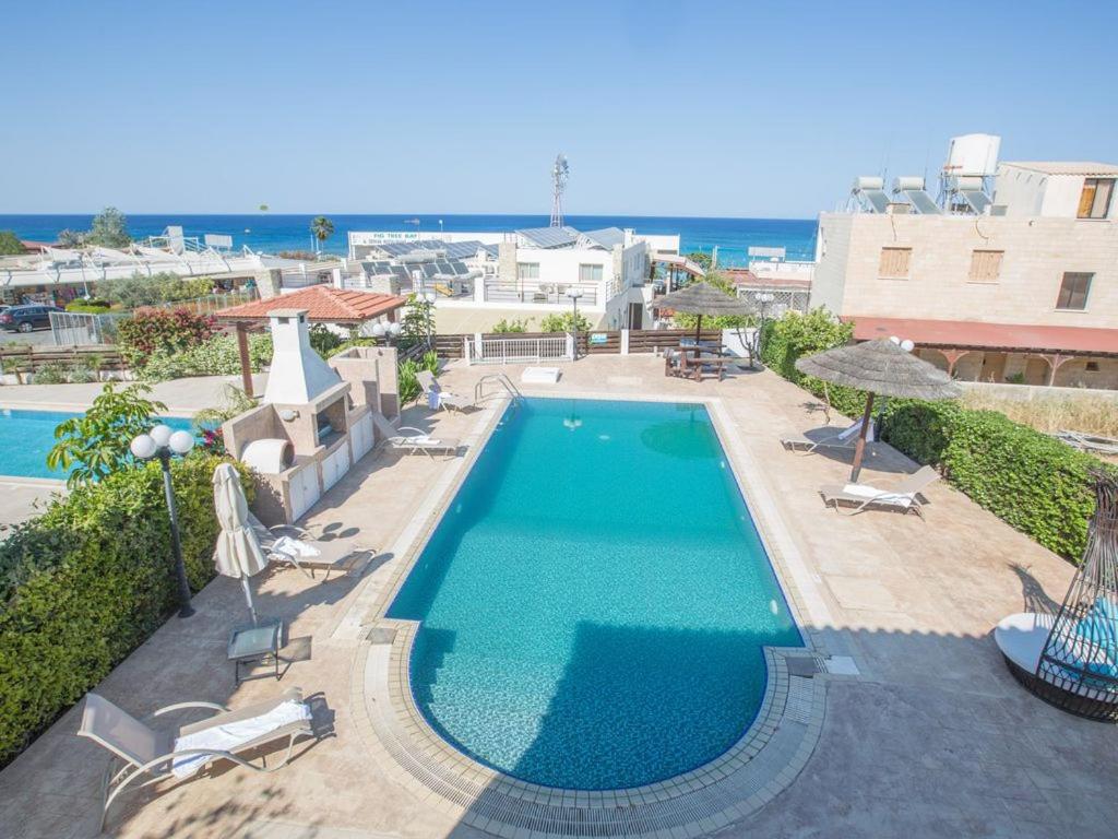 Villa Lefko Sunshine - Lovely 4 Bedroom Protaras Villa With Pool view 3