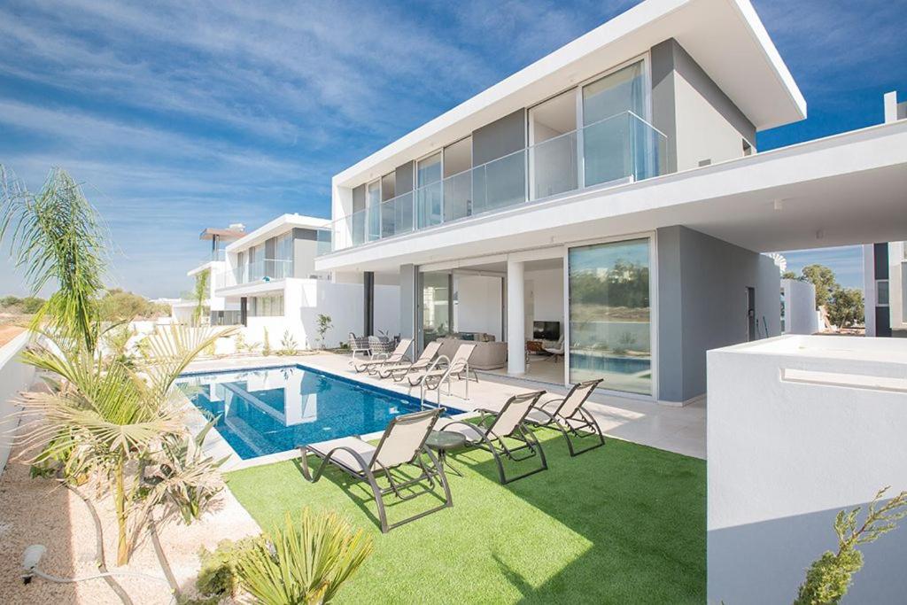 Villa Olive Thalassa, Brand New, Luxury 3Bdr Protaras Villa With Private Pool