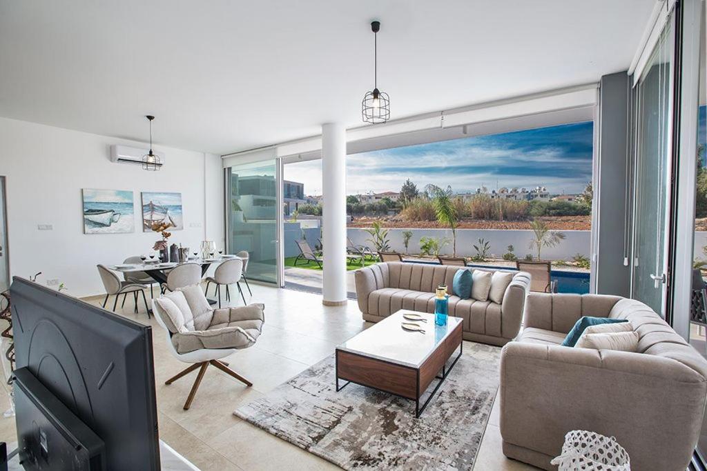 Villa Olive Thalassa, Brand New, Luxury 3Bdr Protaras Villa With Private Pool