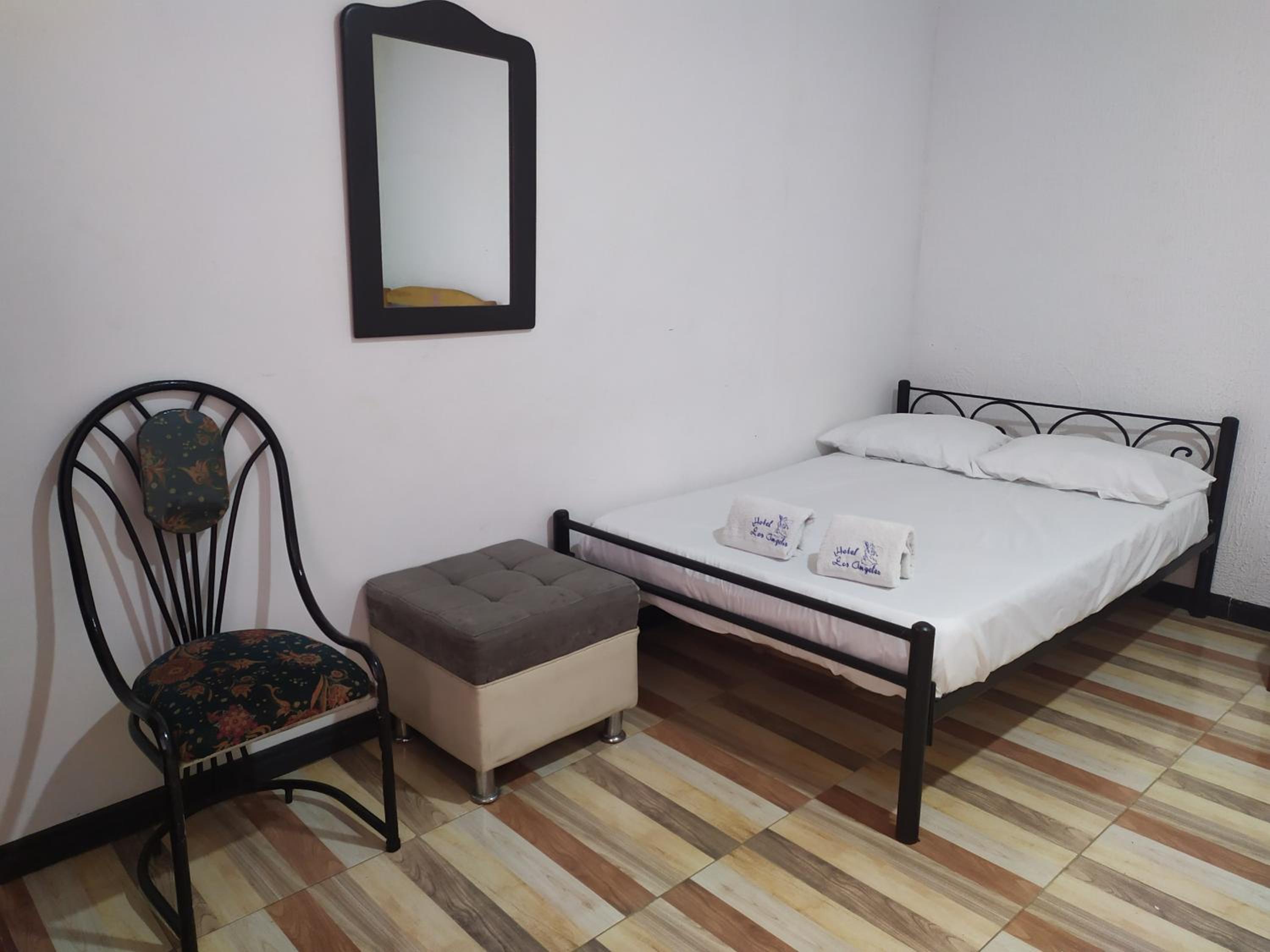 HOTEL LOS ÁNGELES
