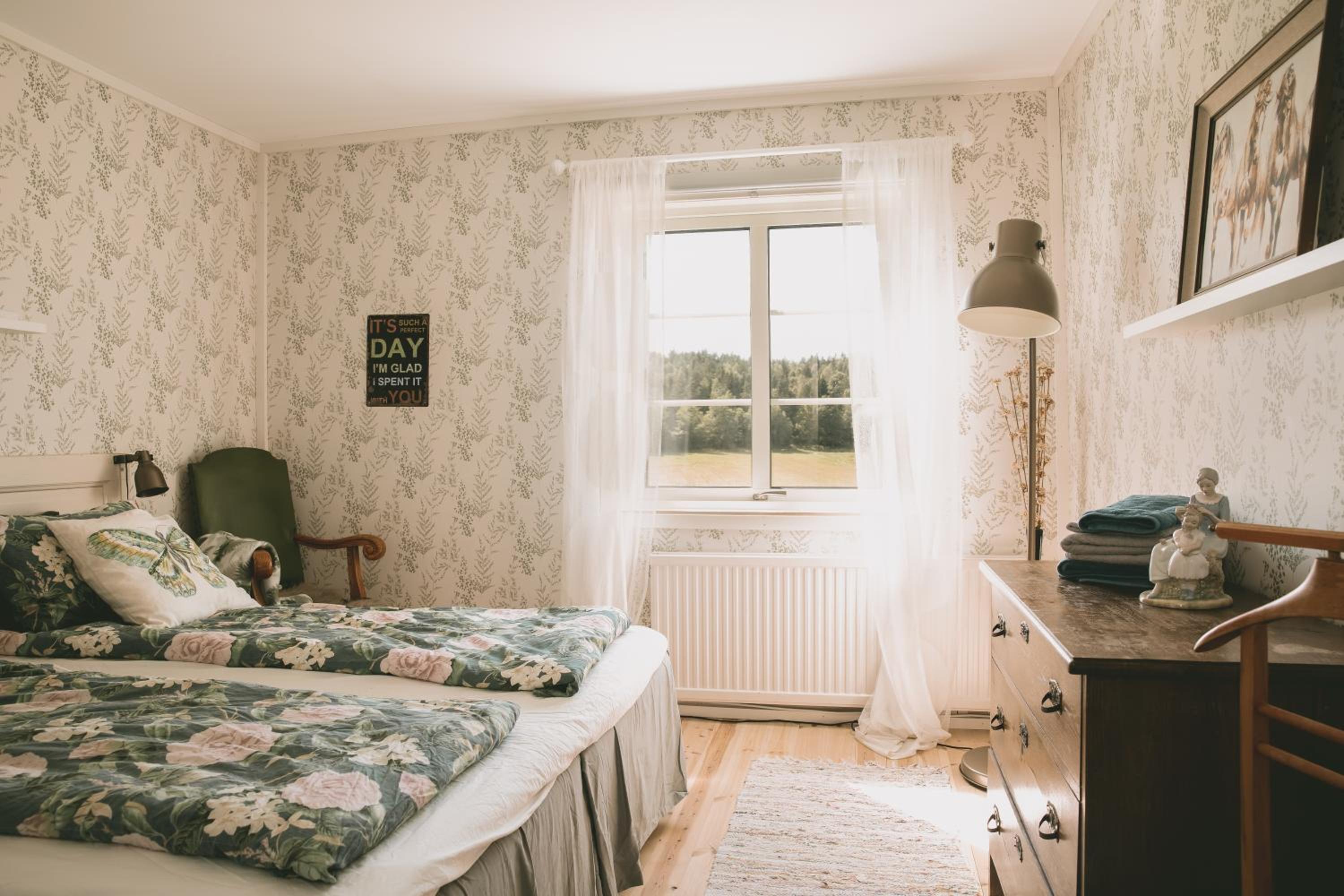 Toric Farmlodge