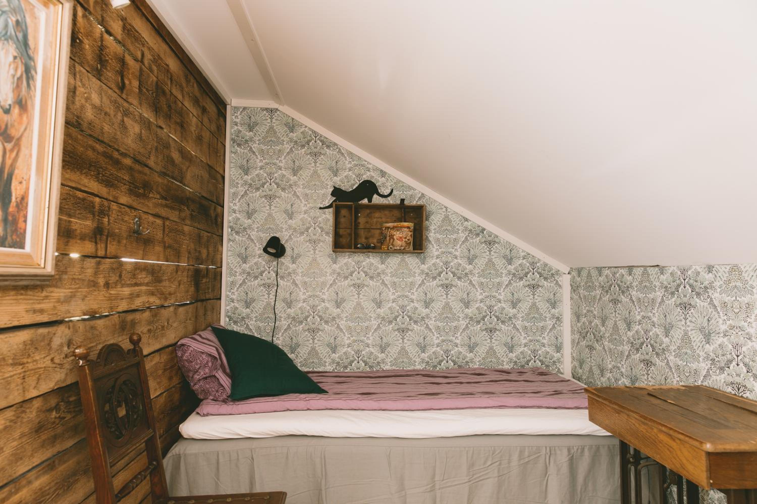 Toric Farmlodge
