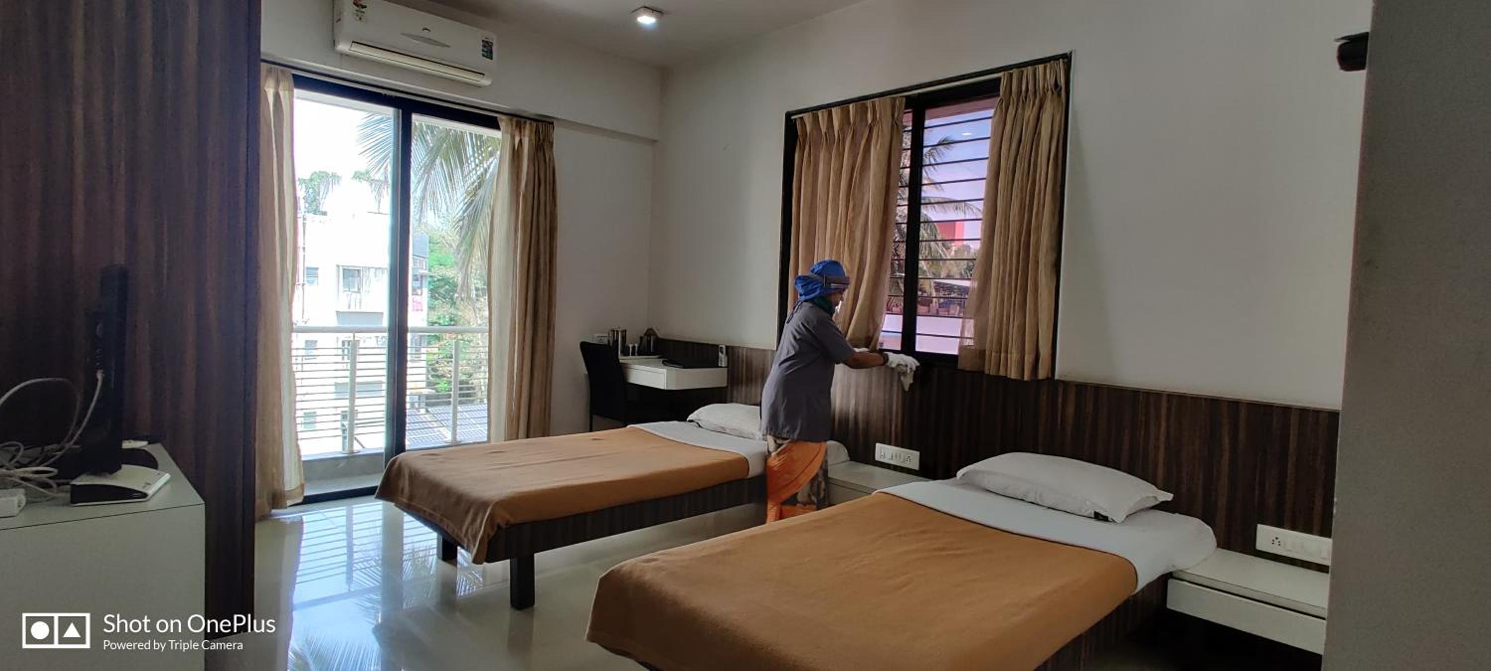 Aashiyana Inn view 5