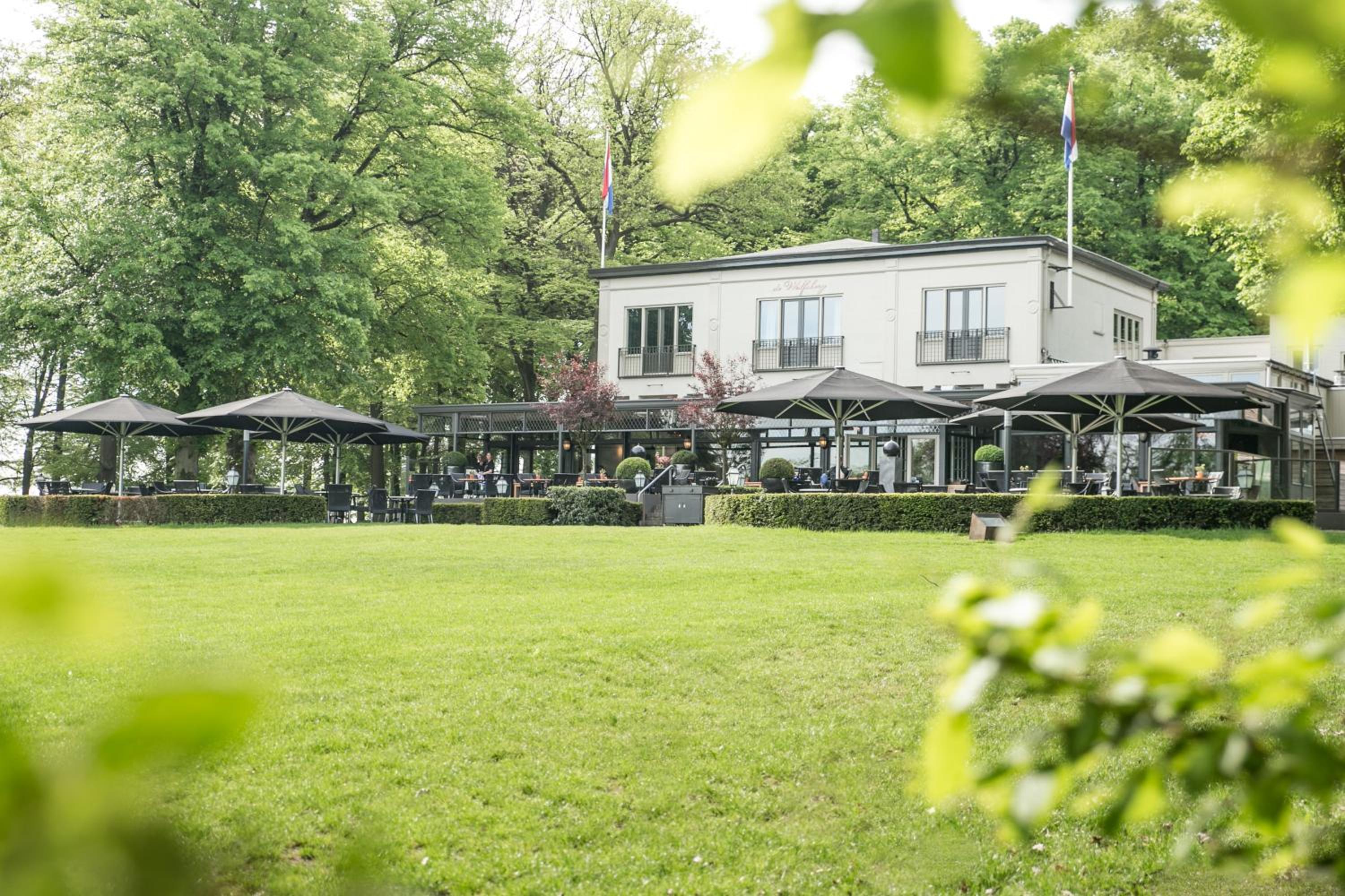 Hotel Restaurant De Wolfsberg - Image 1