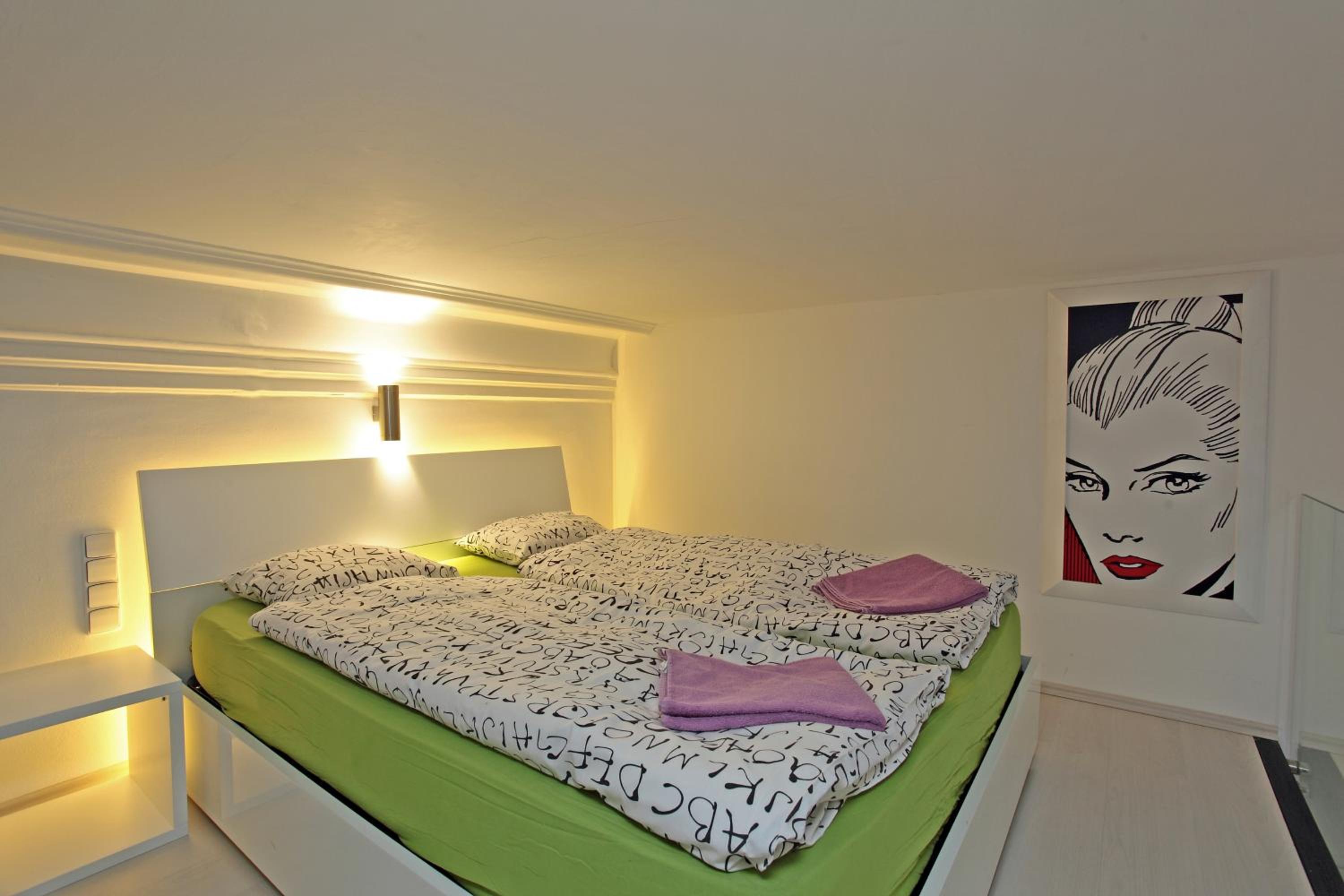 Apartment House - The Modern Flat