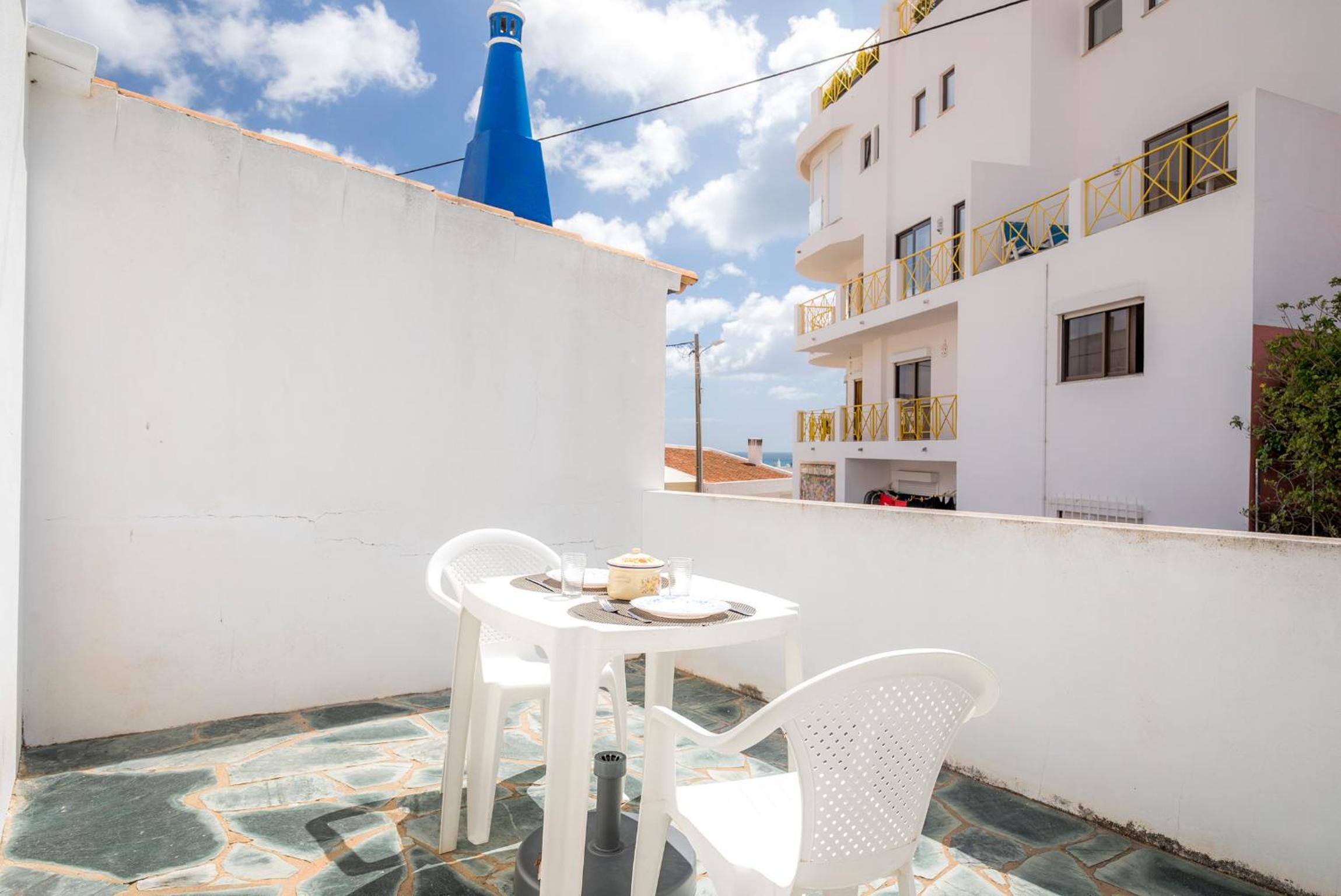 C14 - Casa da Luz view 3