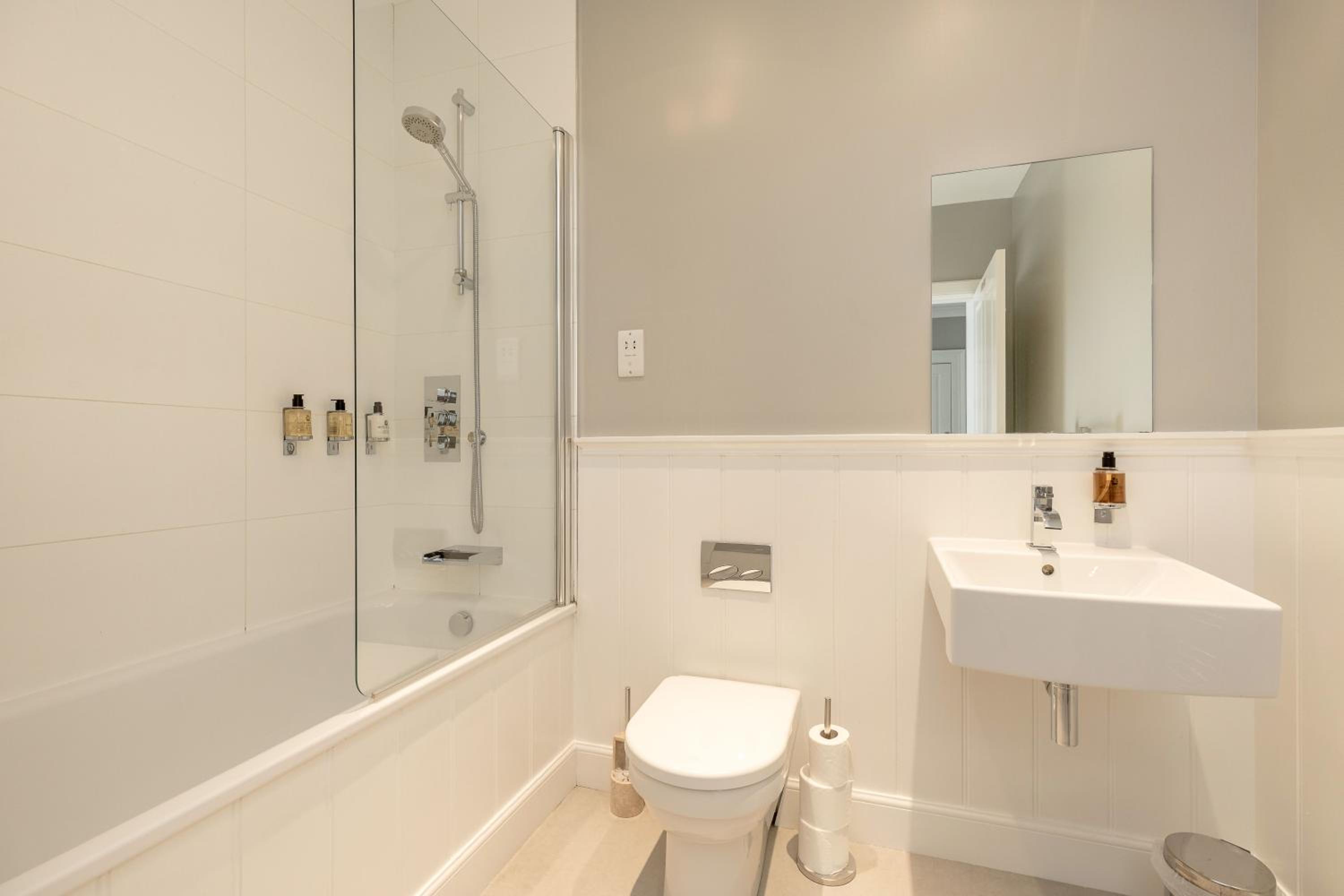 Destiny Scotland - Q-Residence