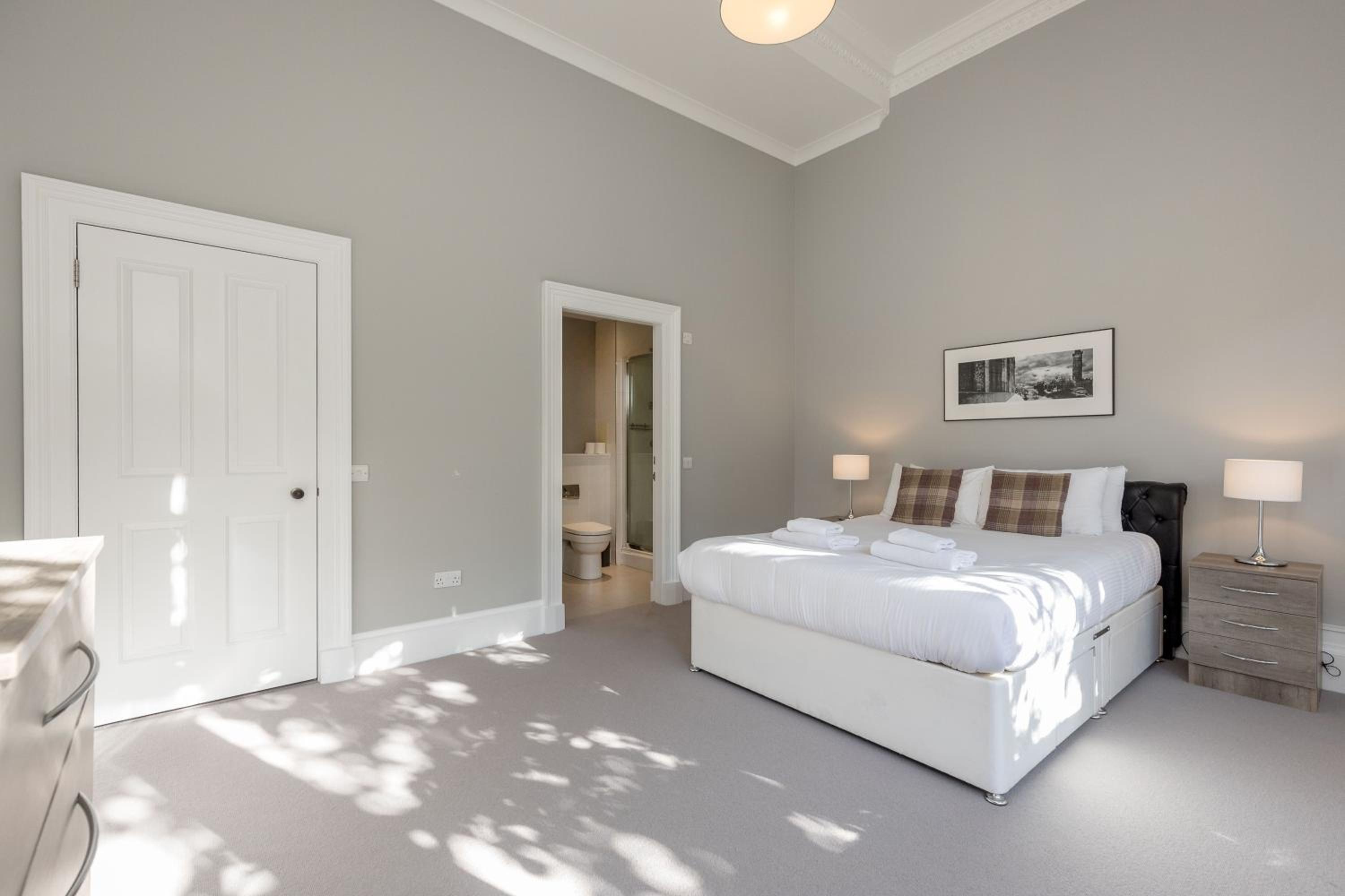 Destiny Scotland - Q-Residence