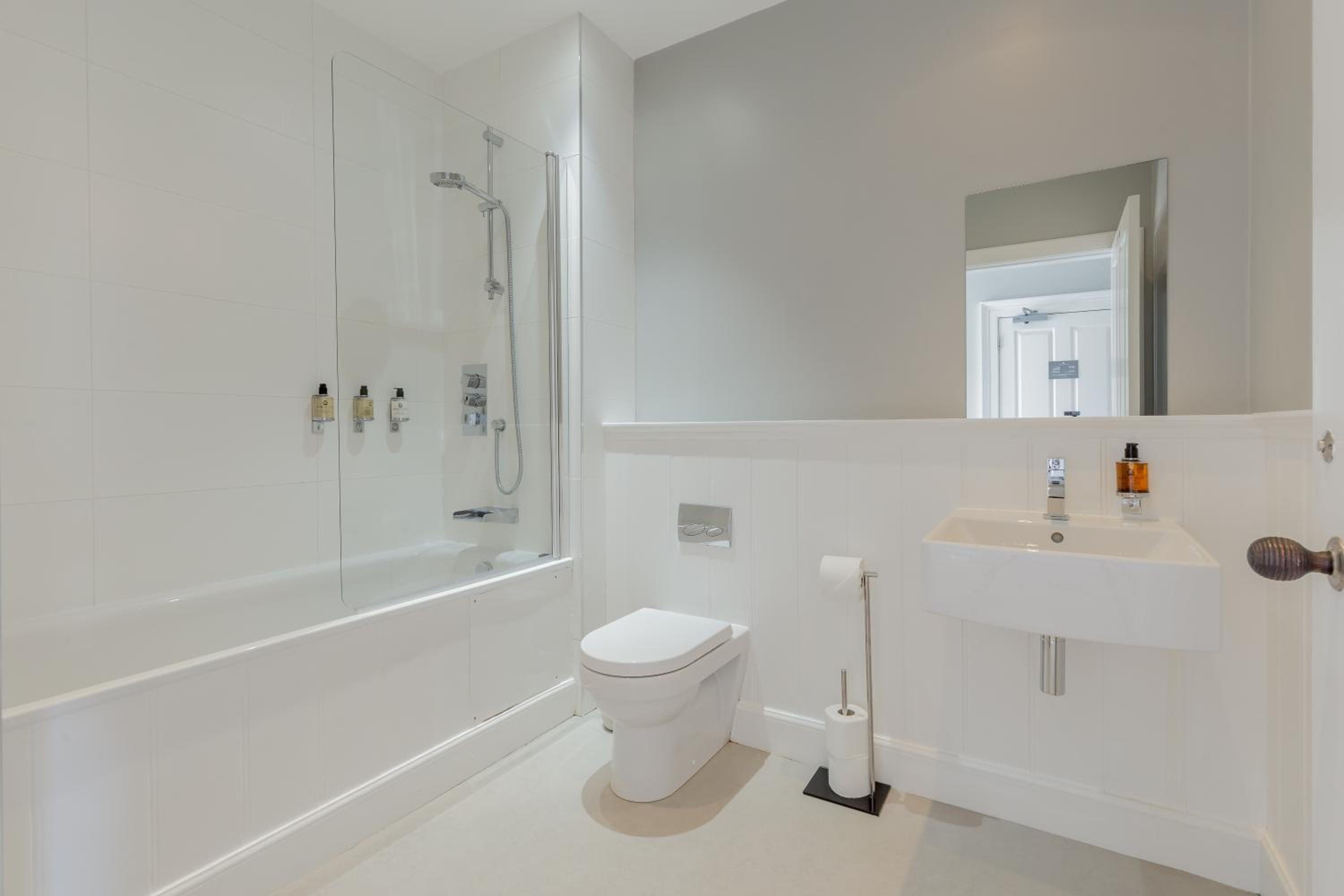Destiny Scotland - Q-Residence