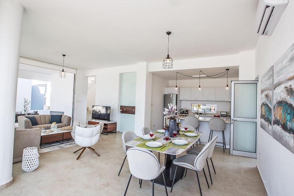 Villa Olive Chrysos, Brand New, Luxury 3 Bdr Protaras Villa, With Private Pool