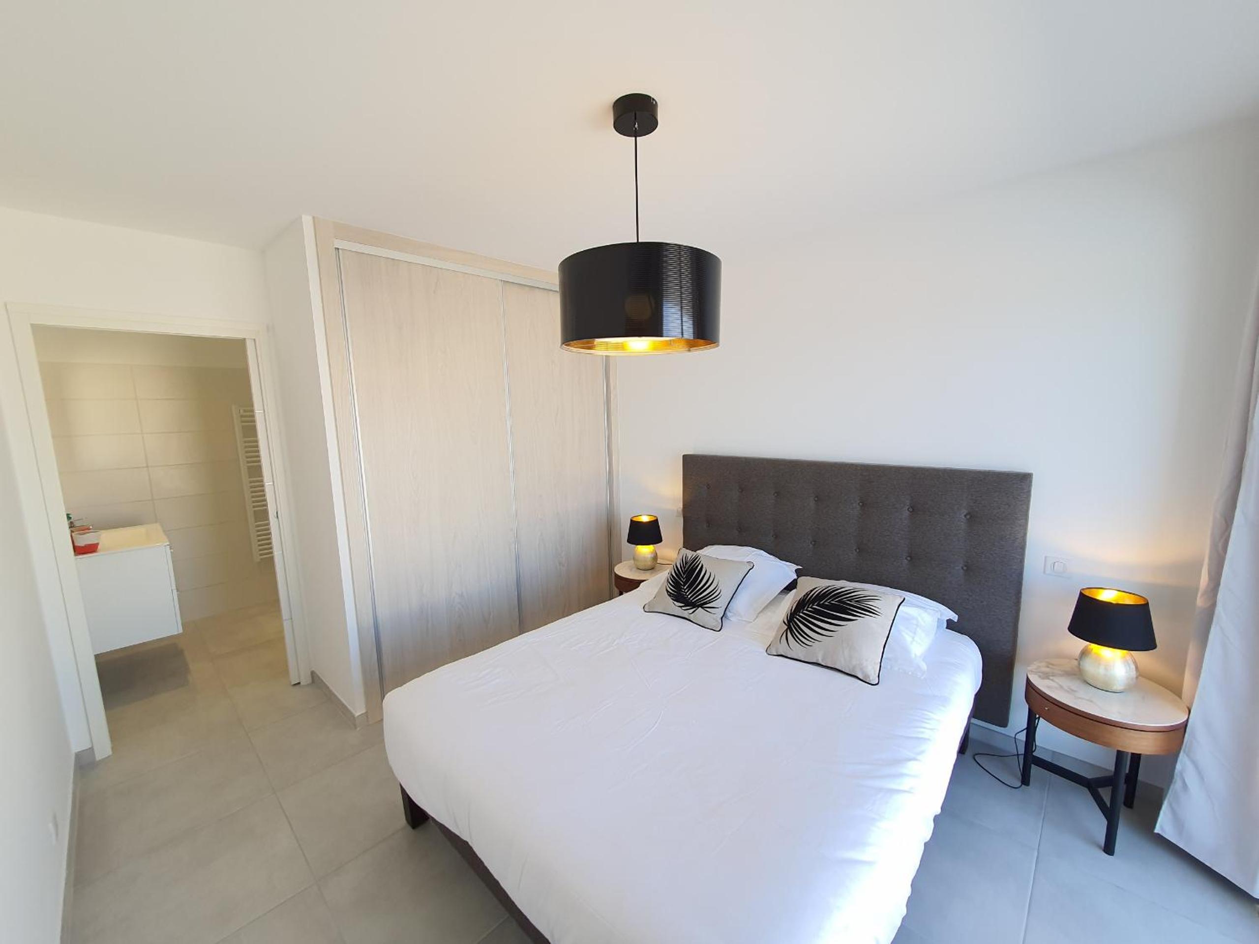 St-Florent Appartement neuf vue mer panoramique piscine 4 chambres - MOR401 view 2