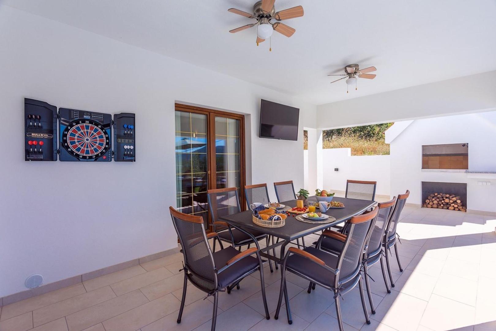 Villa Flora with a 53 sqm private pool with Cinema room with projector and 4 en-suite bedrooms view 4