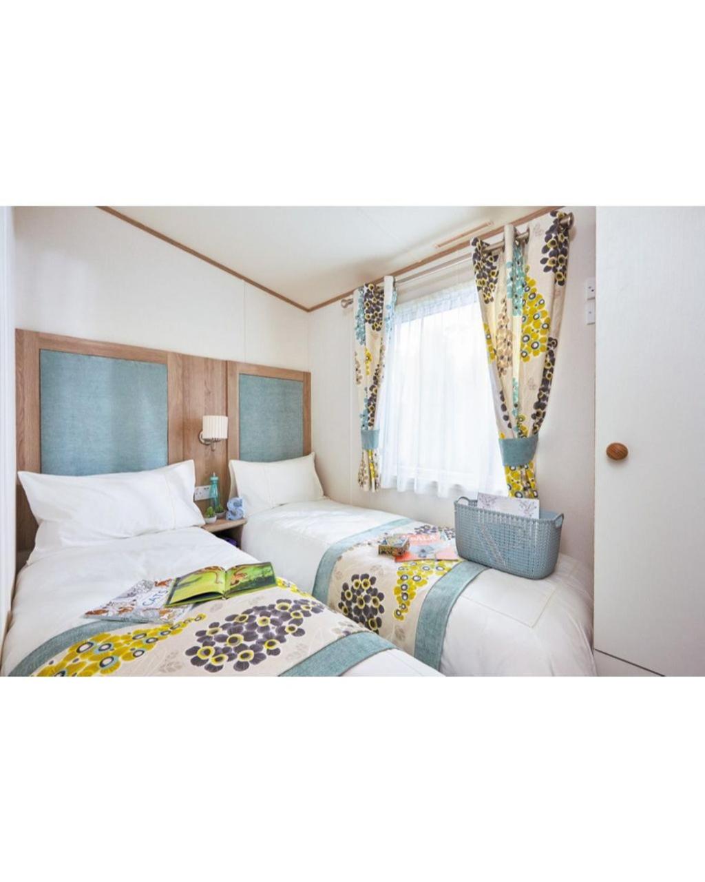 37 Bay View Oceans Edge by Waterside Holiday Lodges