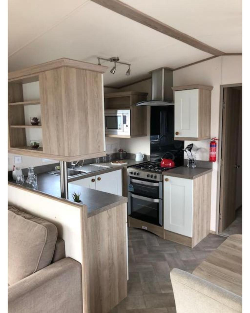 37 Bay View Oceans Edge by Waterside Holiday Lodges