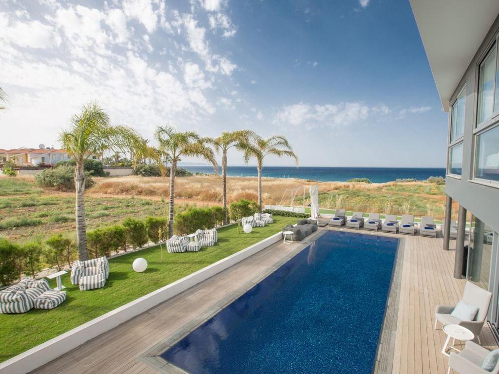 Villa Papadopo - Luxury 3 Bedroom Villa With Private Pool, Hot Tub And Sea Views view 3