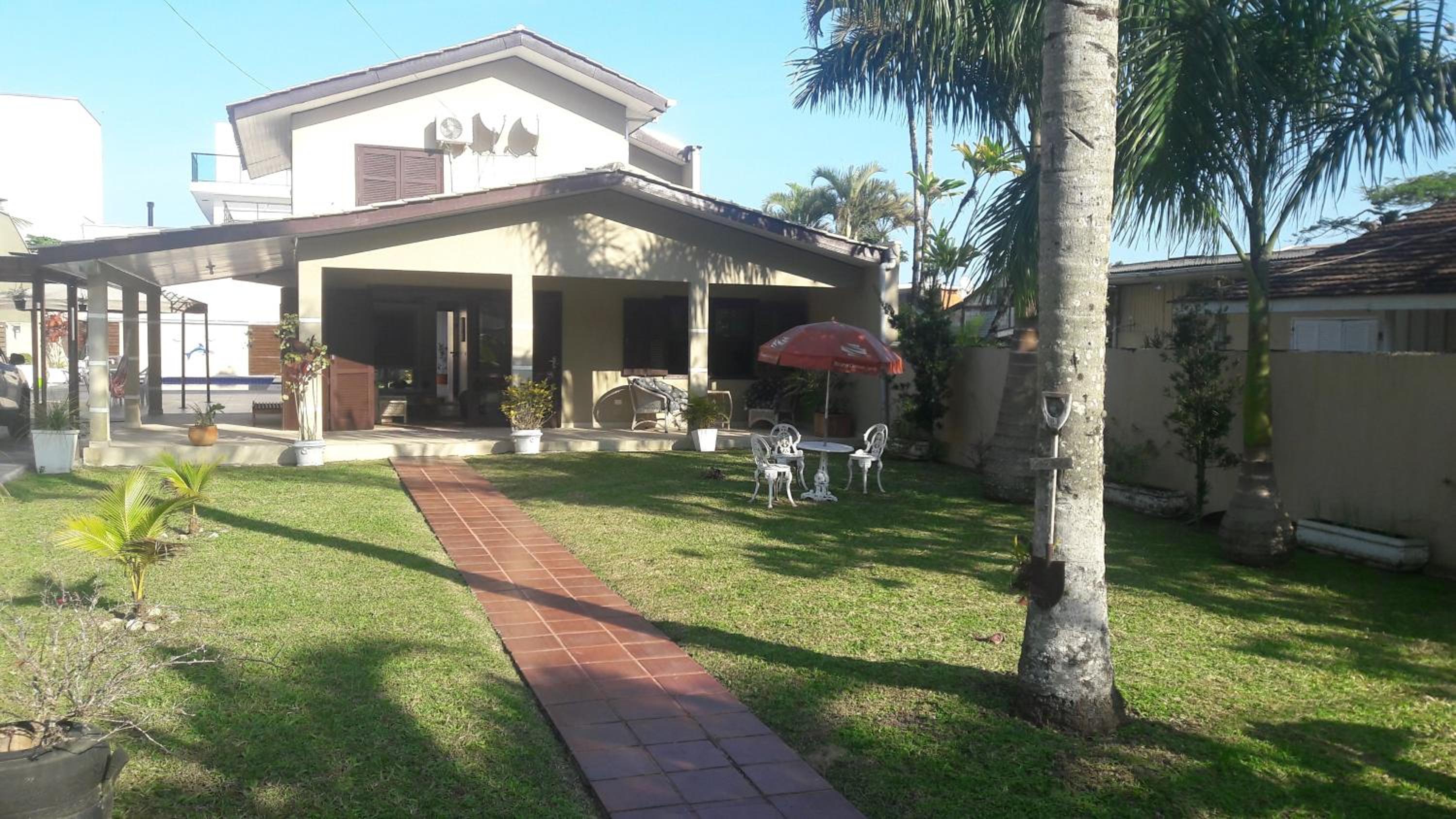 Casa Piscina Prainha Caiobá Guaratuba