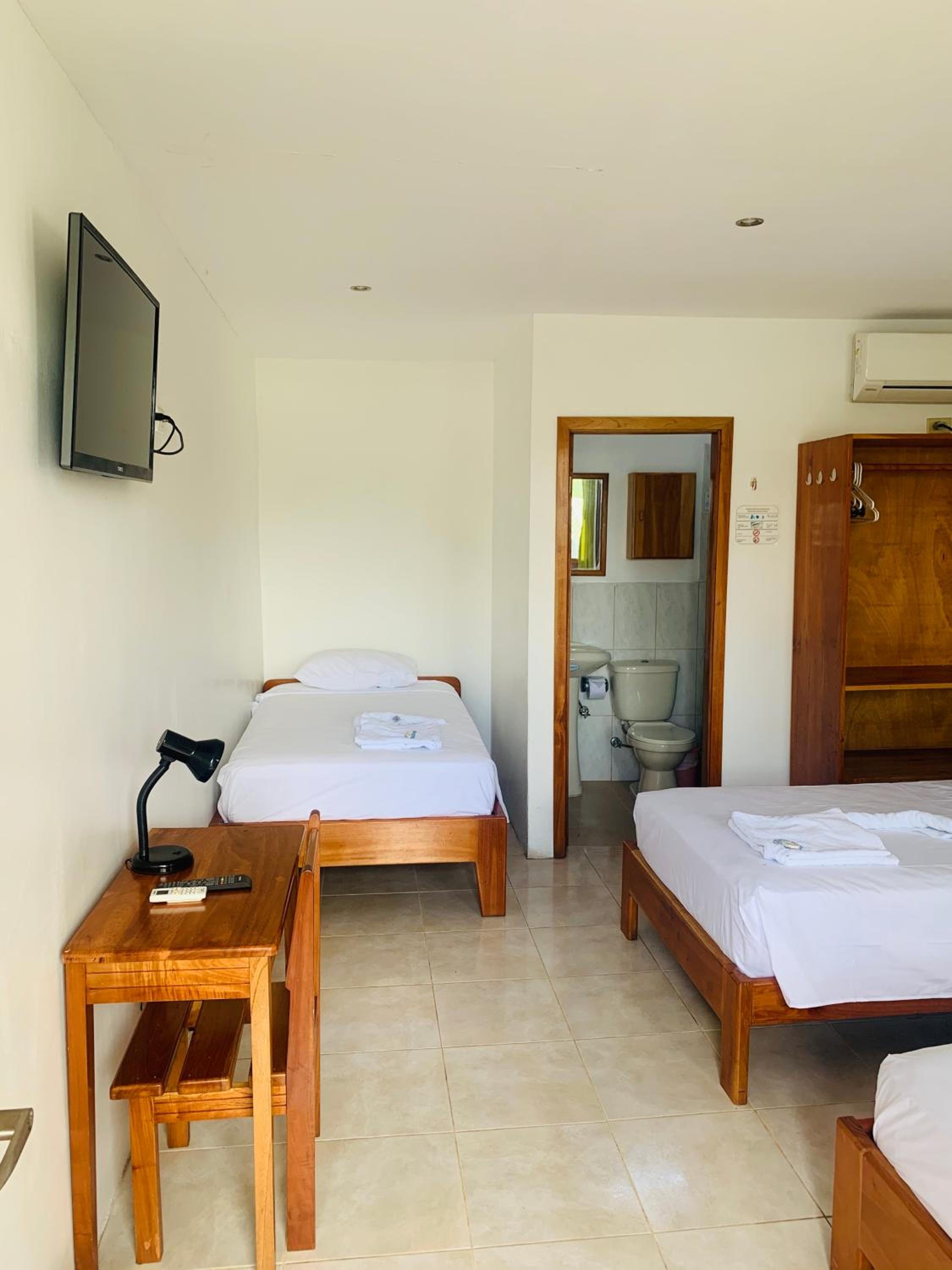 Hostal White House Galapagos