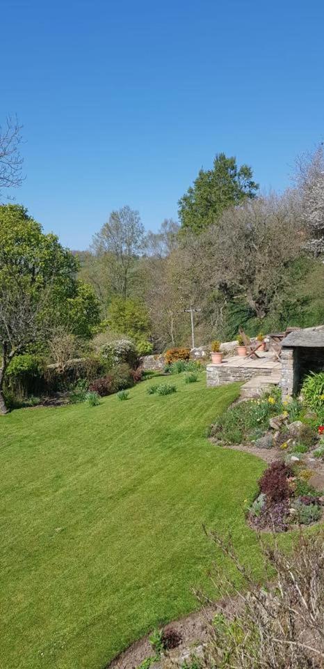 Low Nook Farm Holiday Cottage view 5
