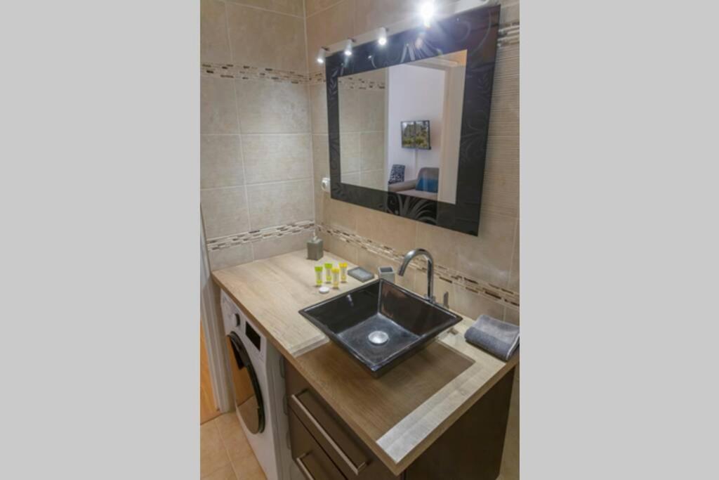 Logement de charme - Porto Riche - Cœur historique Bordeaux view 4