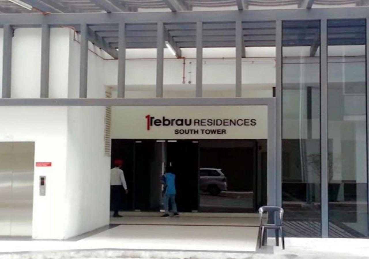 Suites at 1Tebrau