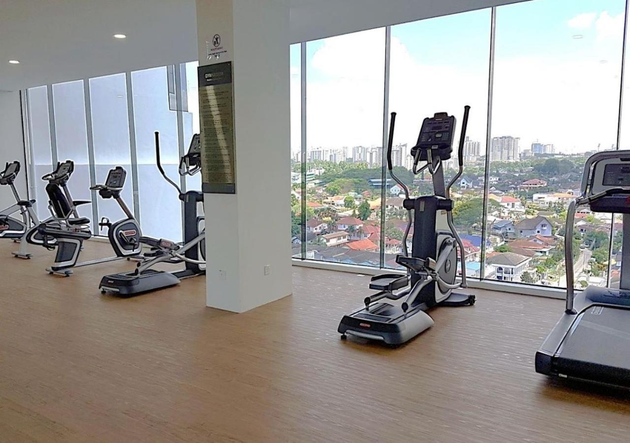 Suites at 1Tebrau