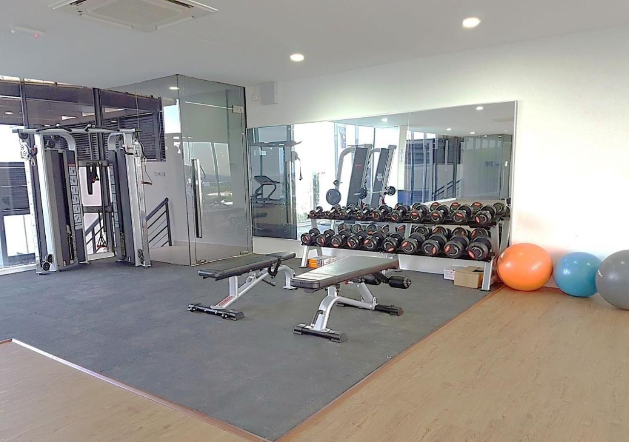 Suites at 1Tebrau