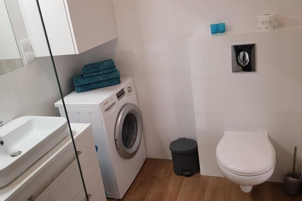 Nowoczesny apartament przy Aquapark Reda view 2