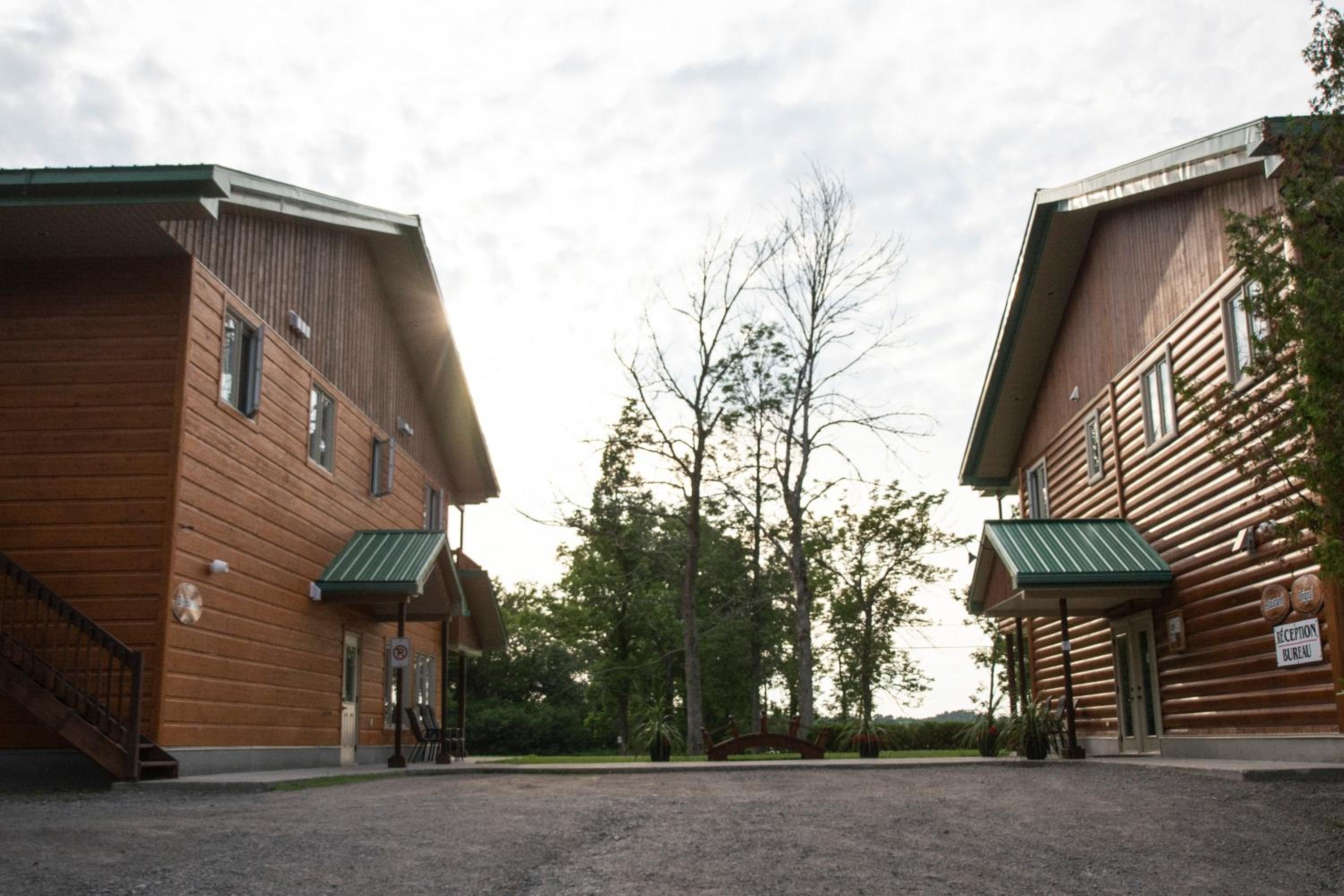 Chalets et Spa Lac Saint-Jean