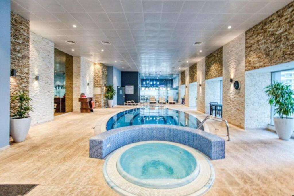 skynest holiday homes princess tower 68th floor 1 bedroom apartment