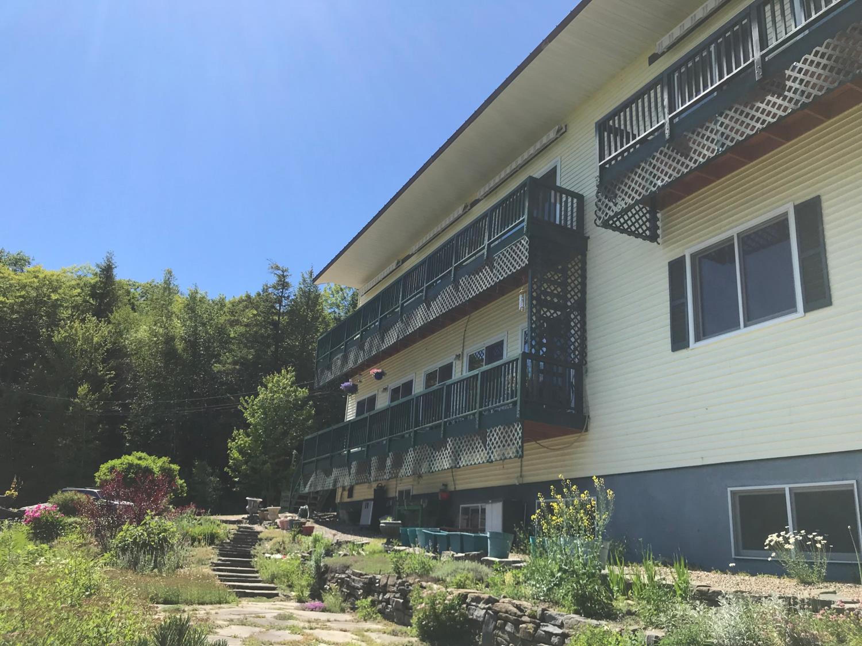 Coppertoppe Inn & Retreat Center view 3