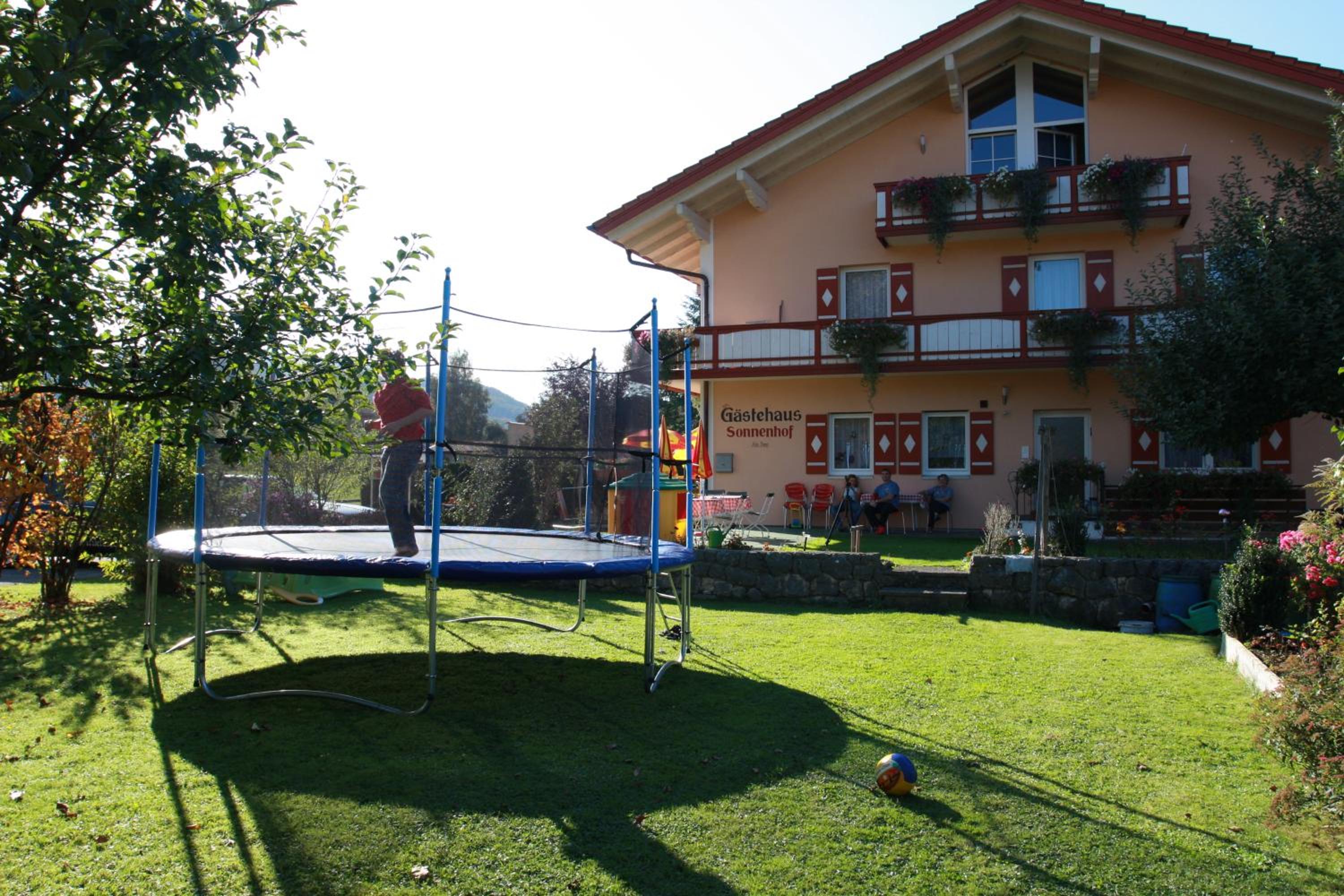 Dangl GbR, Gästehaus Sonnenhof - inkl. Chiemgau Karte