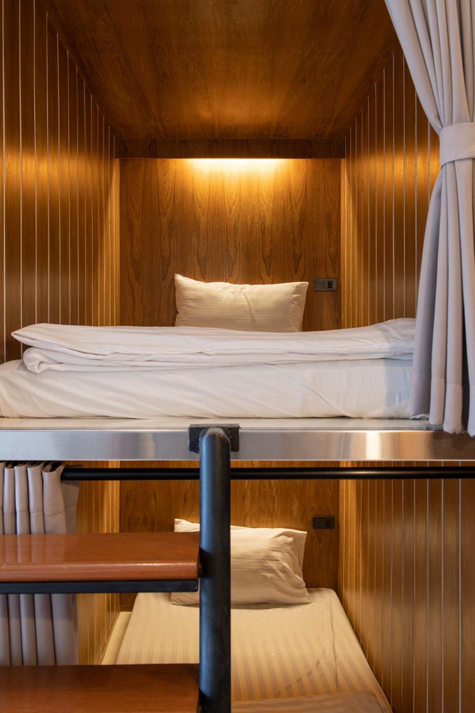 Bed Addict Hostel