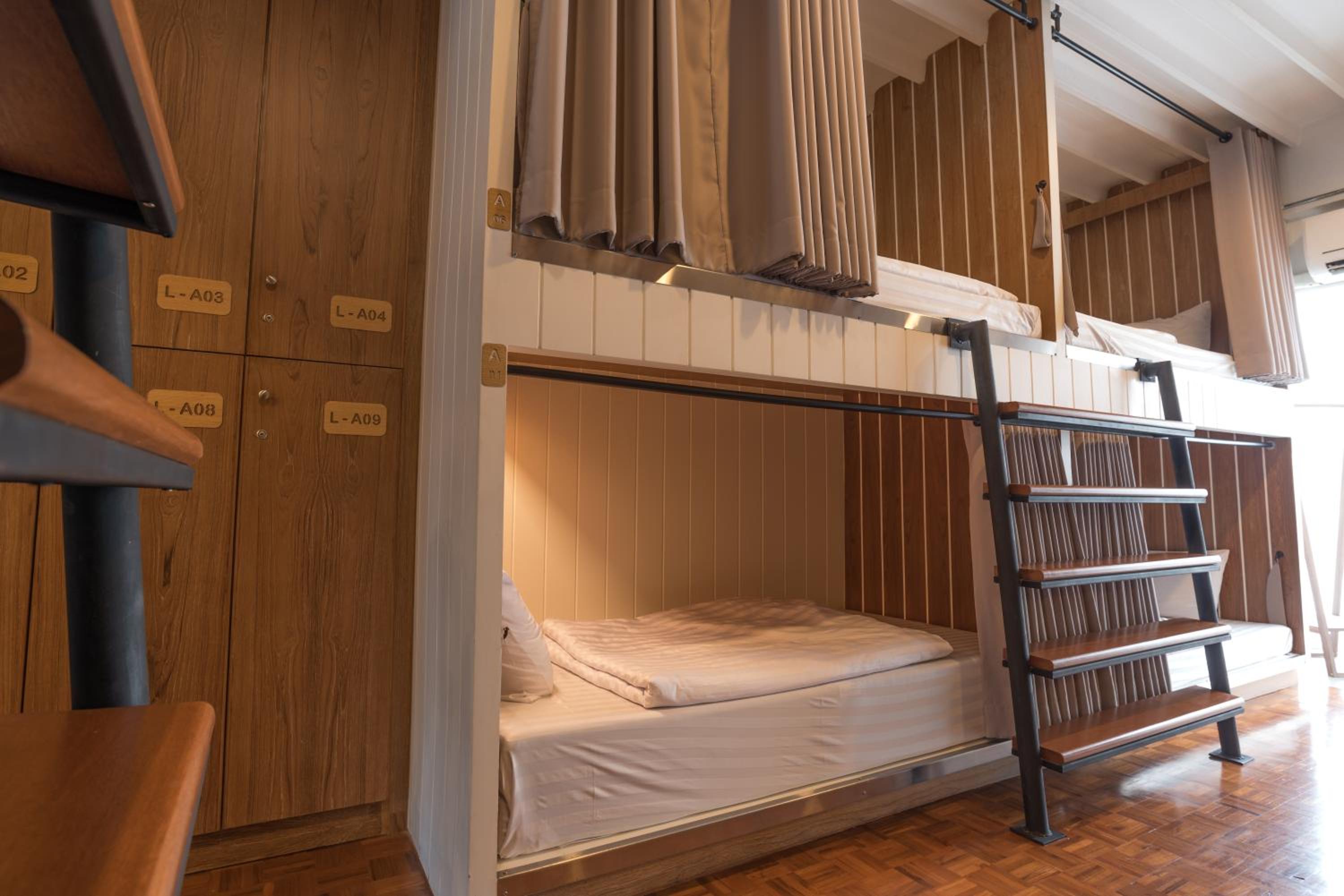 Bed Addict Hostel