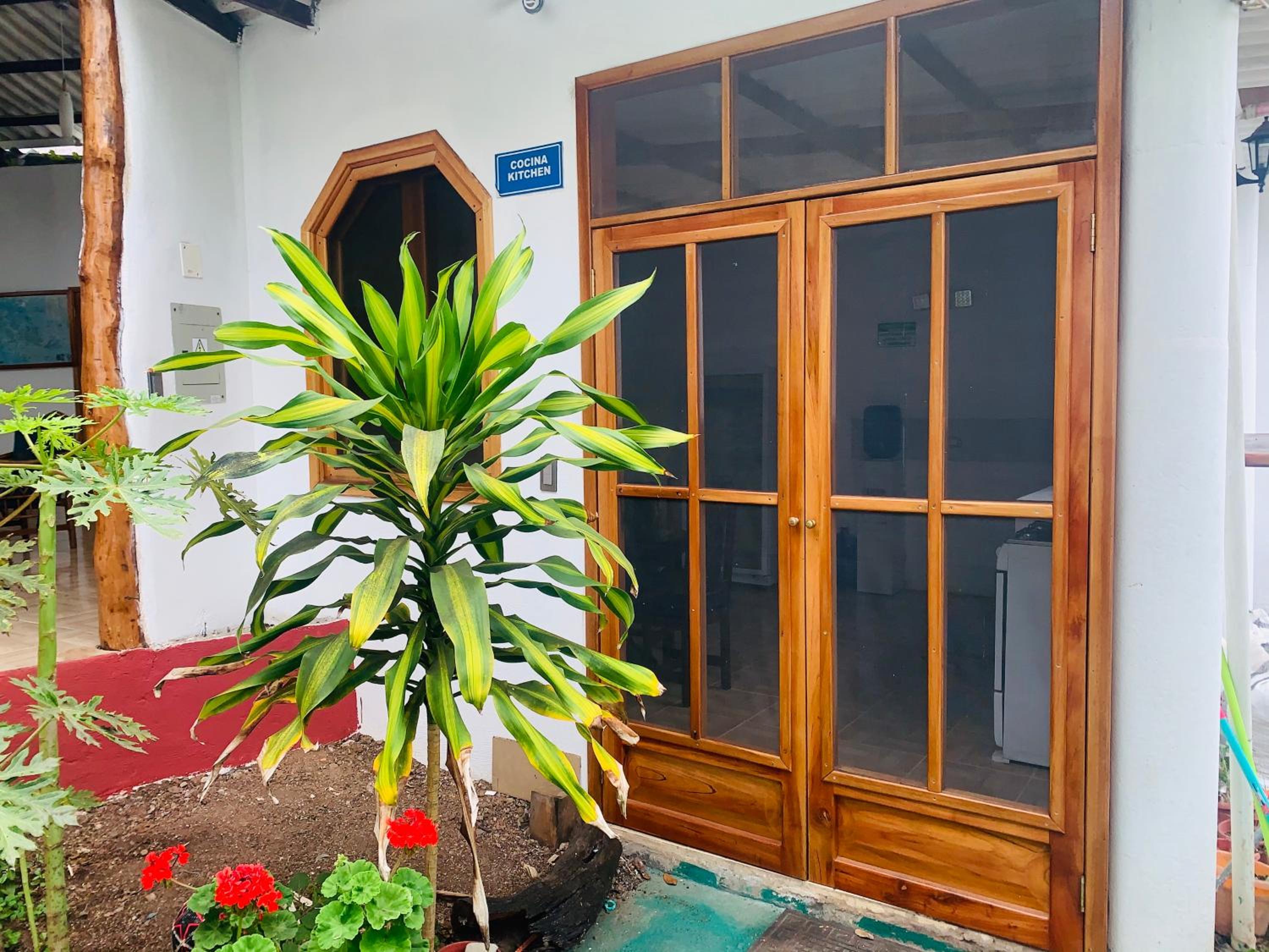 Hostal White House Galapagos
