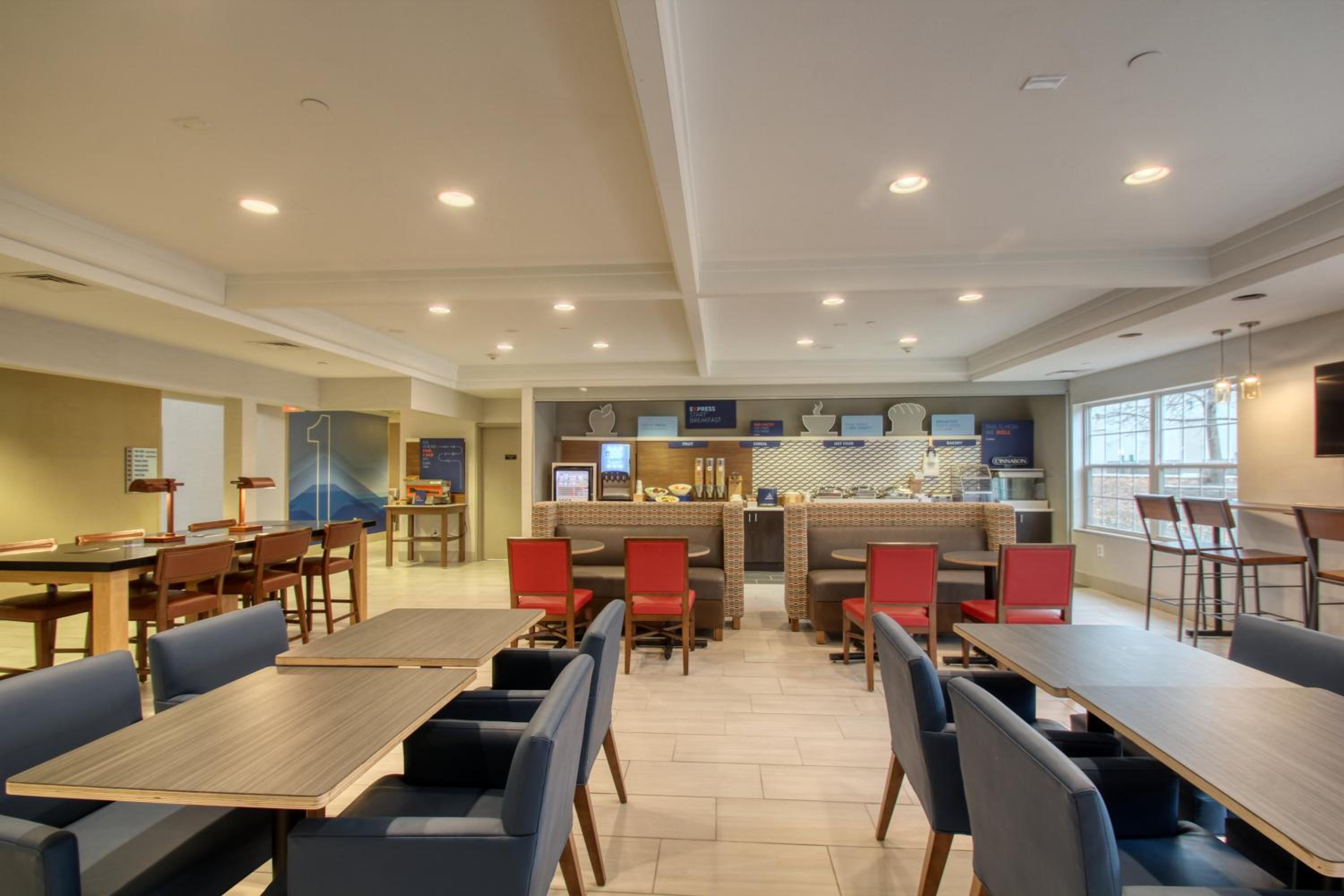 Holiday Inn Express Hotel & Suites Oshkosh - State Route 41 by IHG, Foto 19